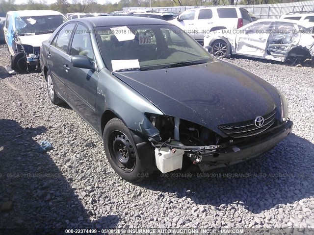 4T1BE32K72U622354 - 2002 TOYOTA CAMRY LE/XLE/SE მწვანე ფოტო 1