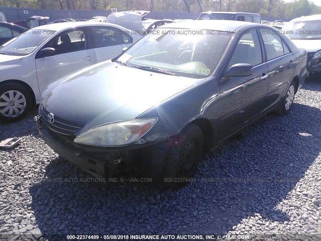 4T1BE32K72U622354 - 2002 TOYOTA CAMRY LE/XLE/SE მწვანე ფოტო 2