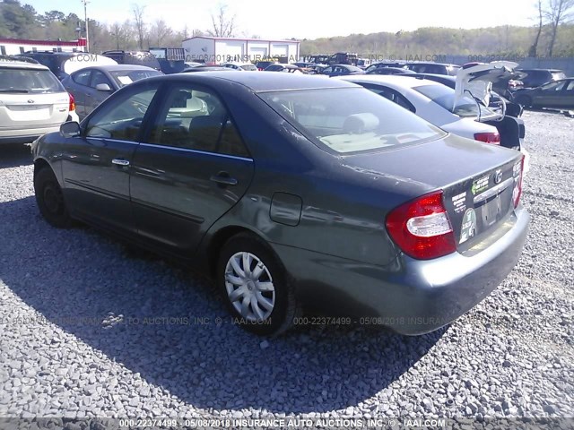 4T1BE32K72U622354 - 2002 TOYOTA CAMRY LE/XLE/SE მწვანე ფოტო 3