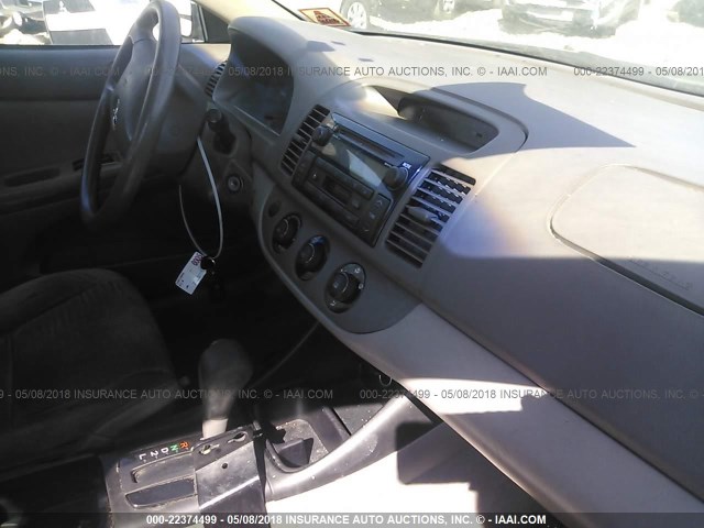 4T1BE32K72U622354 - 2002 TOYOTA CAMRY LE/XLE/SE მწვანე ფოტო 5