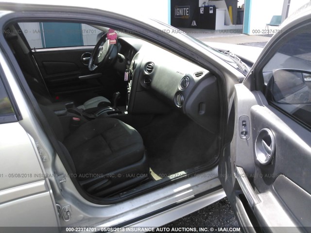 2G2WP552281105267 - 2008 PONTIAC GRAND PRIX ვერცხლისფერი ფოტო 5