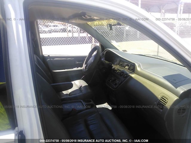 5FNRL18072B052383 - 2002 HONDA ODYSSEY EXL WHITE photo 5