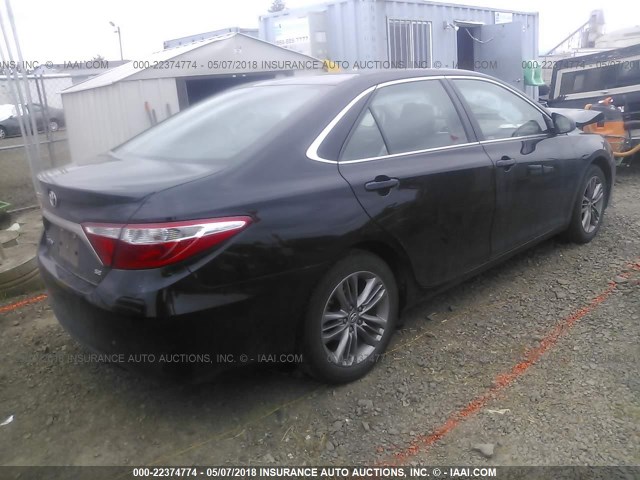 4T1BF1FK8GU164360 - 2016 TOYOTA CAMRY LE/XLE/SE/XSE 黑色 照片 4