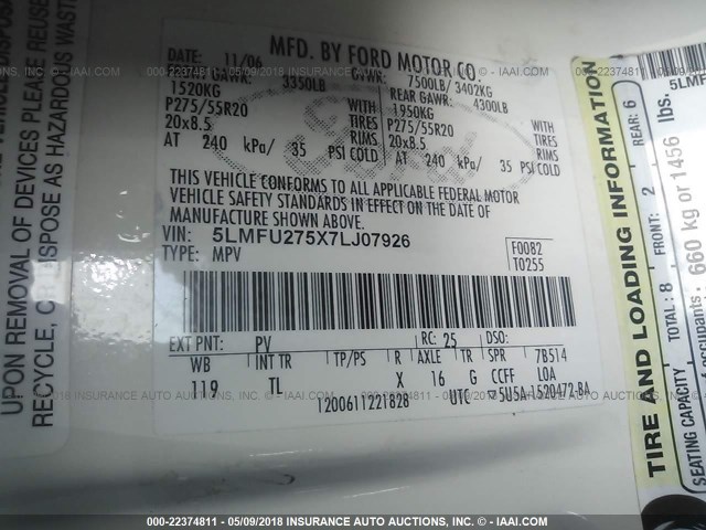 5LMFU275X7LJ07926 - 2007 LINCOLN NAVIGATOR WHITE photo 9