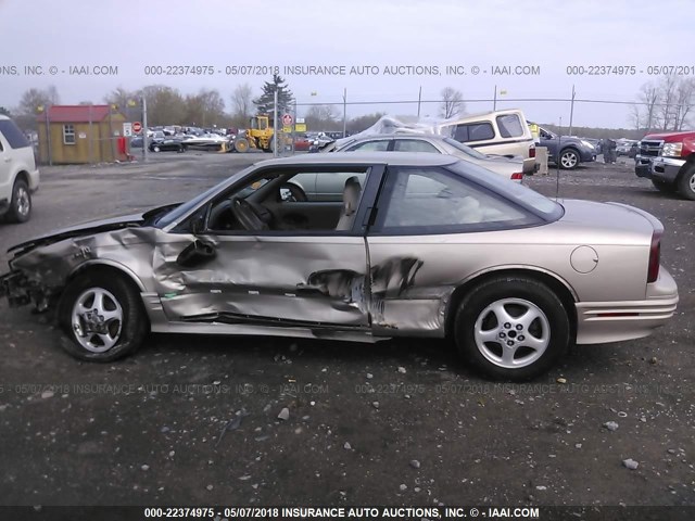 1G3WH12X0TF334033 - 1996 OLDSMOBILE CUTLASS SUPREME SL 金色 照片 6