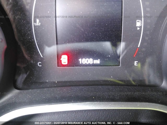 3C4NJCBB9JT134030 - 2018 JEEP COMPASS LATITUDE 蓝色 照片 7