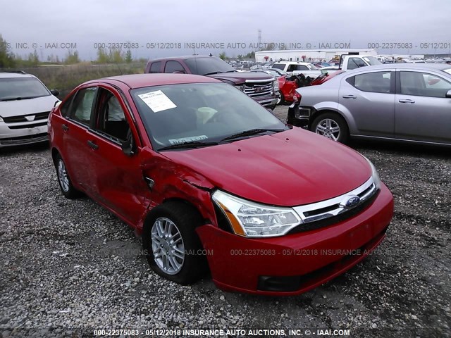 1FAHP35N08W206468 - 2008 FORD FOCUS SE/SEL/SES RED photo 1