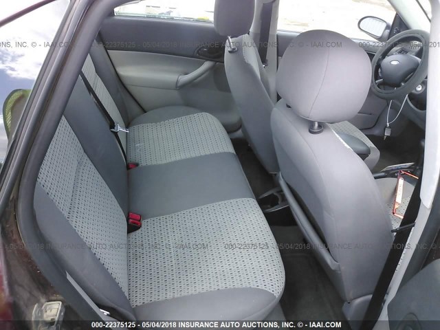 1FAFP34N47W254692 - 2007 FORD FOCUS ZX4/S/SE/SES 栗色 照片 8
