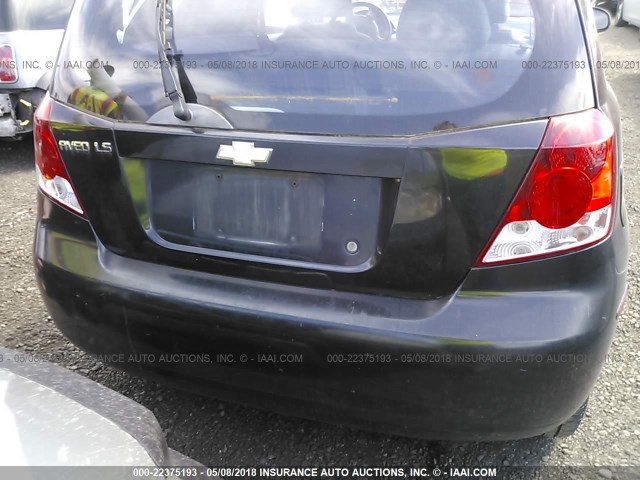 KL1TD62615B310120 - 2005 CHEVROLET AVEO LS GRAY photo 6