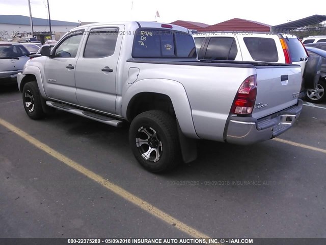 5TEJU62N88Z589590 - 2008 TOYOTA TACOMA DOUBLE CAB PRERUNNER SILVER photo 3