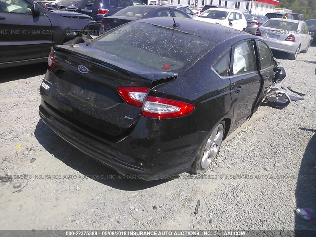 3FA6P0H74GR336550 - 2016 FORD FUSION SE BLACK photo 4