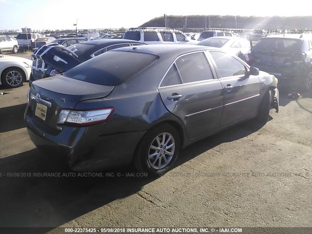 4T1BB3EK7BU139855 - 2011 TOYOTA CAMRY HYBRID GRAY photo 4