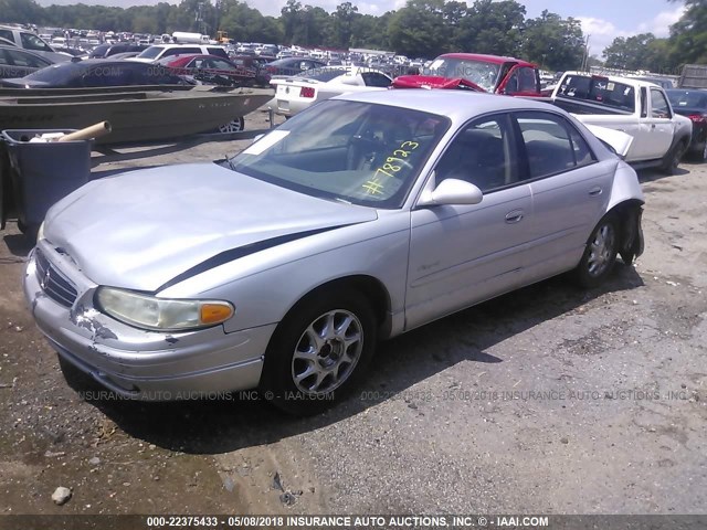 2G4WB55K1Y1200957 - 2000 BUICK REGAL LS SILVER photo 2