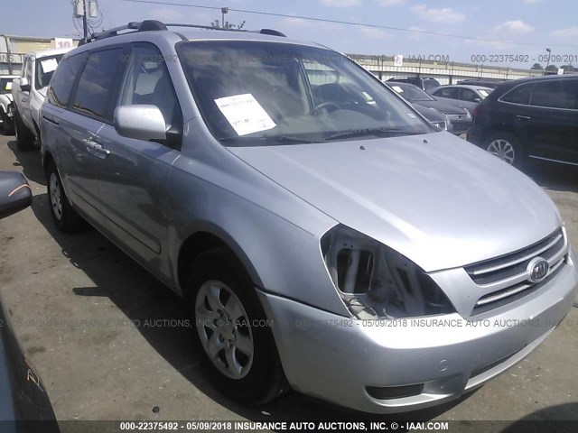 KNDMB233666028534 - 2006 KIA SEDONA EX/LX SILVER photo 1