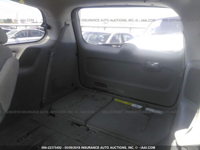 KNDMB233666028534 - 2006 KIA SEDONA EX/LX SILVER photo 8