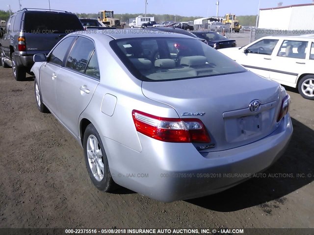 4T1BE46K09U370862 - 2009 TOYOTA CAMRY SE/LE/XLE SILVER photo 3