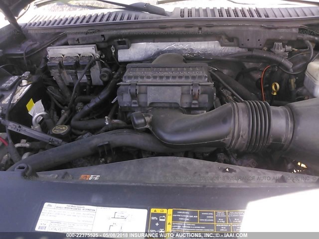 5LMFU28536LJ25665 - 2006 LINCOLN NAVIGATOR 黑色 照片 10