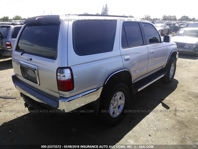 JT3HN86R720379790 - 2002 TOYOTA 4RUNNER SR5 SILVER photo 4