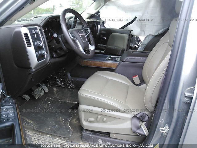 3GTU2NEC0HG338890 - 2017 GMC SIERRA K1500 SLT GRAY photo 5