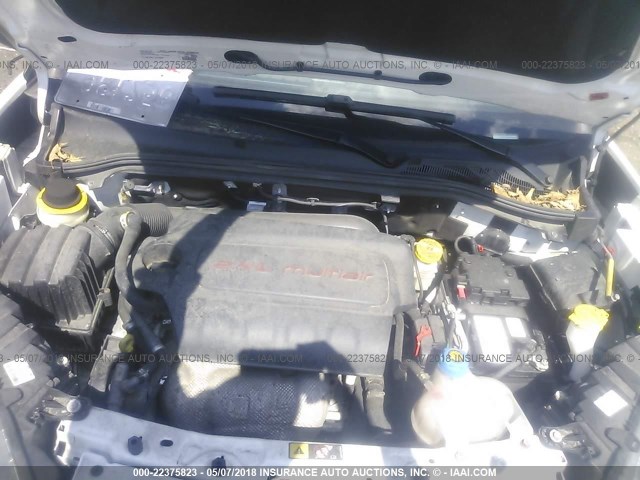 ZFBERFBT0G6A99020 - 2016 RAM PROMASTER CITY SLT 白色 照片 10