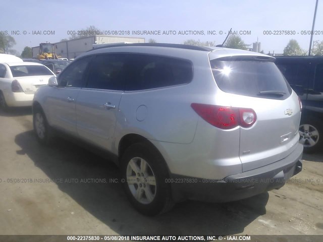 1GNKVGED3BJ122855 - 2011 CHEVROLET TRAVERSE LT SILVER photo 3