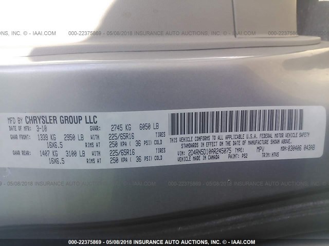 2D4RN5D10AR245075 - 2010 DODGE GRAND CARAVAN SXT SILVER photo 9