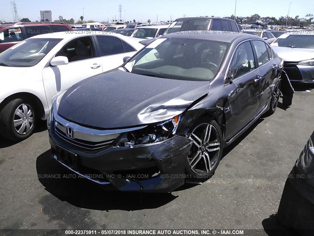 1HGCR2F5XHA239144 - 2017 HONDA ACCORD SPORT GRAY photo 2