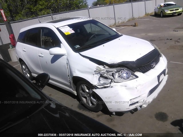 2T1LR38E03C082052 - 2003 TOYOTA COROLLA MATRIX XR WHITE photo 1