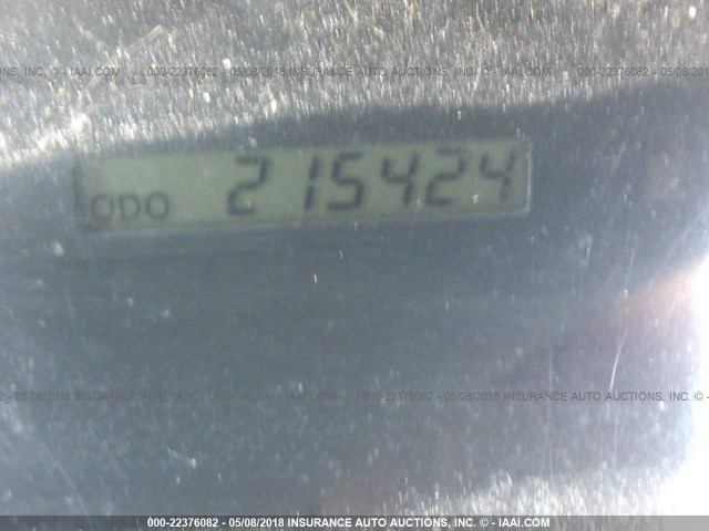 4T1BE32K42U049476 - 2002 TOYOTA CAMRY LE/XLE/SE თეთრი ფოტო 7