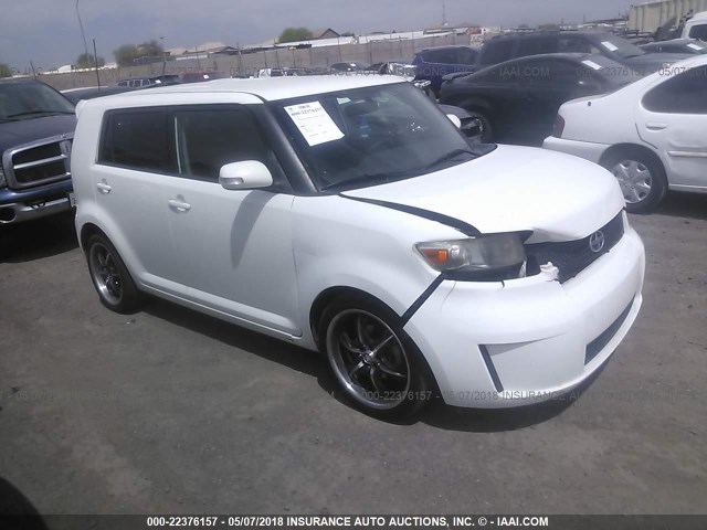JTLKE50E281052887 - 2008 TOYOTA SCION XB WHITE photo 1
