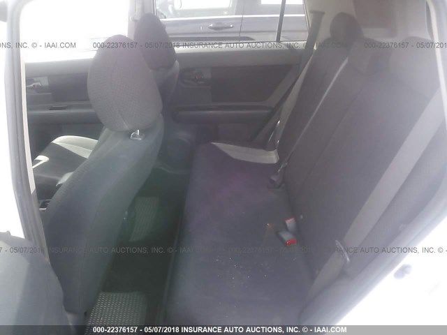 JTLKE50E281052887 - 2008 TOYOTA SCION XB WHITE photo 8