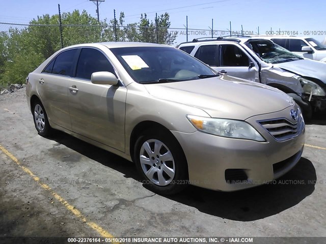 4T1BF3EK6BU694171 - 2011 TOYOTA CAMRY SE/LE/XLE ოქროსფერი ფოტო 1