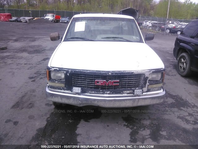 1GTEC14M5TZ513471 - 1996 GMC SIERRA C1500 WHITE photo 6