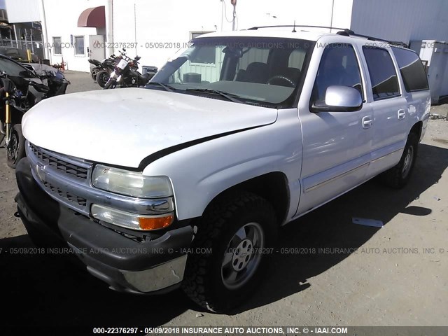 3GNFK16T52G207968 - 2002 CHEVROLET SUBURBAN K1500 WHITE photo 2