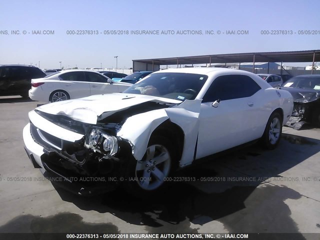 2C3CDYAG9EH294534 - 2014 DODGE CHALLENGER SXT WHITE photo 2