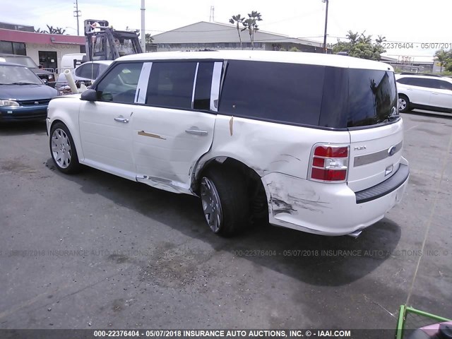 2FMGK5B88DBD37105 - 2013 FORD FLEX SE WHITE photo 3