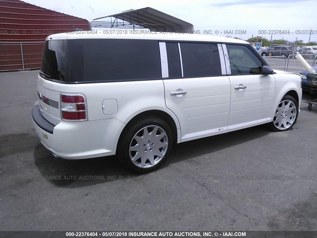 2FMGK5B88DBD37105 - 2013 FORD FLEX SE WHITE photo 4