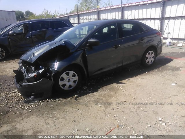 1FADP3E2XHL269633 - 2017 FORD FOCUS S GRAY photo 2