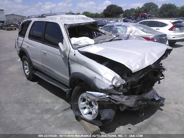 JT3GN86R1W0088946 - 1998 TOYOTA 4RUNNER SR5 SILVER photo 1