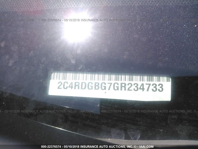 2C4RDGBG7GR234733 - 2016 DODGE GRAND CARAVAN SE WHITE photo 9