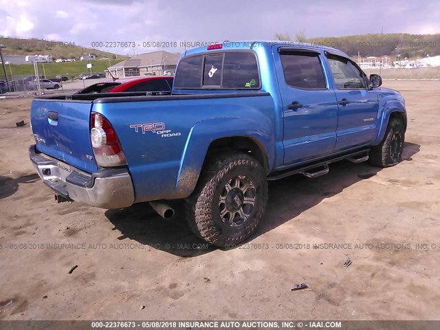 5TFLU4EN8BX021038 - 2011 TOYOTA TACOMA DOUBLE CAB BLUE photo 4