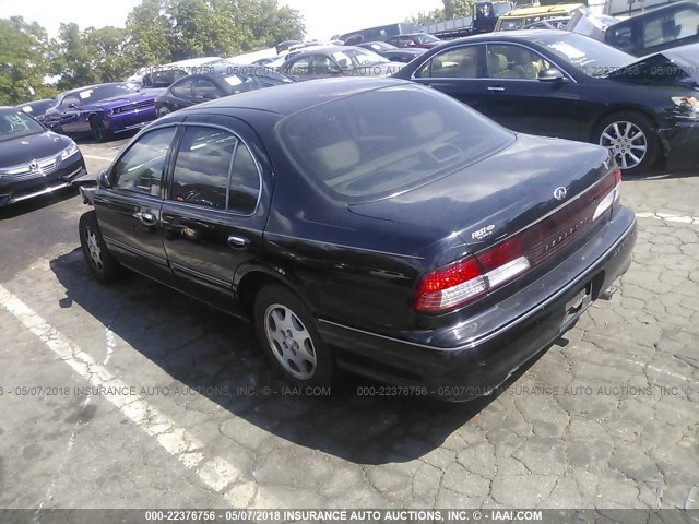 JNKCA21AXWT631390 - 1998 INFINITI I30 BLACK photo 3