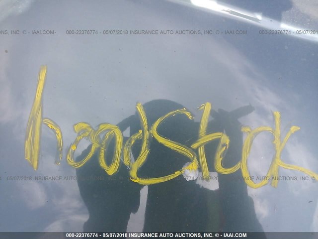 1LNLM81W3TY680965 - 1996 LINCOLN TOWN CAR EXECUTIVE GREEN photo 10