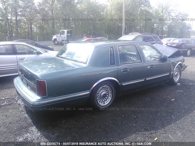 1LNLM81W3TY680965 - 1996 LINCOLN TOWN CAR EXECUTIVE GREEN photo 4