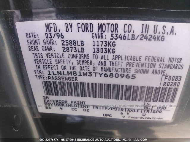 1LNLM81W3TY680965 - 1996 LINCOLN TOWN CAR EXECUTIVE GREEN photo 9