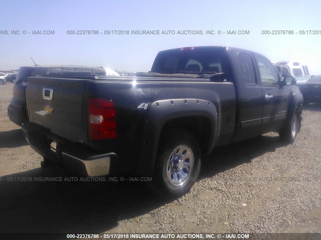 1GCRKREA9BZ442331 - 2011 CHEVROLET SILVERADO K1500 LS BLACK photo 4