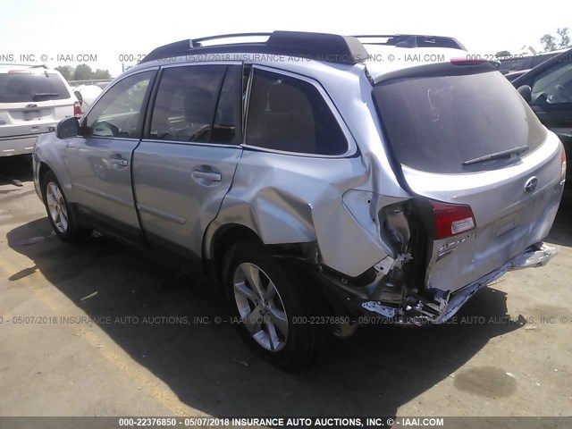 4S4BRBKC2D3320244 - 2013 SUBARU OUTBACK 2.5I LIMITED SILVER photo 3