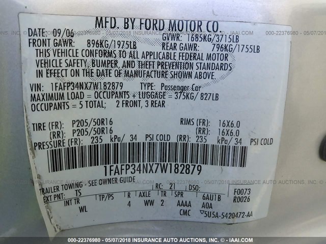 1FAFP34NX7W182879 - 2007 FORD FOCUS ZX4/S/SE/SES SILVER photo 9