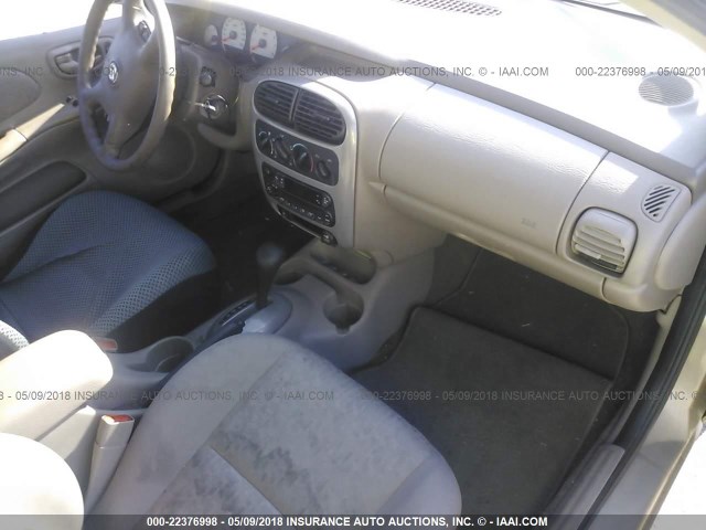 1B3ES56C92D578044 - 2002 DODGE NEON ES GOLD photo 5