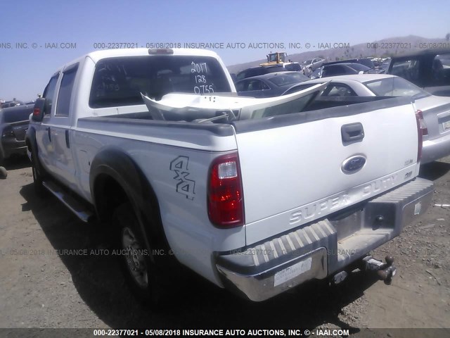 1FT7W2B69BED00930 - 2011 FORD F250 SUPER DUTY WHITE photo 3